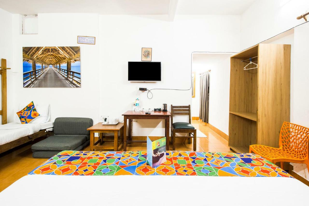 Hotel Ashrey Dehradún Kültér fotó