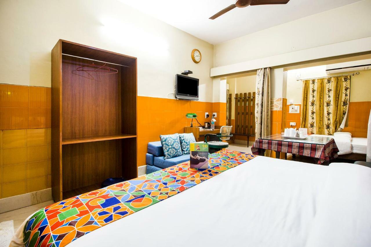 Hotel Ashrey Dehradún Kültér fotó